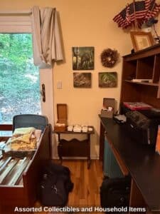 Assorted-Collectibles-and-Household-Items-sixth-image