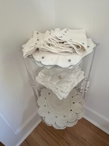 Assorted-Linens-and-Bedding-second-image