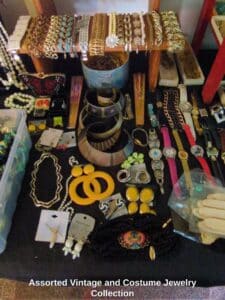Assorted-Vintage-and-Costume-Jewelry-Collection
