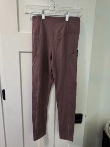 Athletic-Leggings-with-Pockets