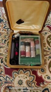 Belding-Corticelli-Sewing-Kit-with-Scissors