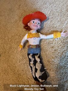 Buzz-Lightyear-Jessie-Bullseye-and-Woody-Toy-Set-second-image