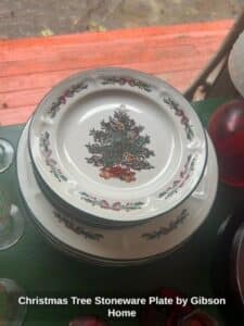 Christmas-Tree-Stoneware-Plate-by-Gibson-Home