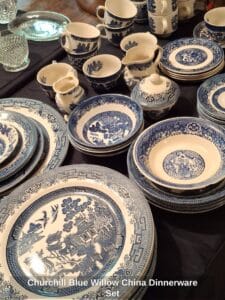 Churchill-Blue-Willow-China-Dinnerware-Set-fourth-image