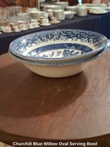 Churchill-Blue-Willow-Oval-Serving-Bowl-second-image