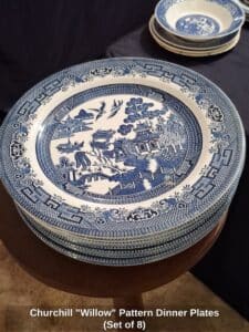 Churchill-Willow-Pattern-Dinner-Plates-Set-of-