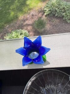 Cobalt-Blue-Blown-Glass-Tulip-Candle-Holder-with-Green-Leaves-second-image