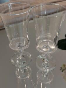 Crystal-Flute-Glasses-with-Beaded-Rim-2