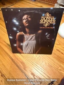 Donna-Summer-Love-To-Love-You-Baby-Vinyl-Record-1