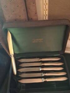 E.-J.-Sweeney-Jewelry-Co.-Sterling-Silver-Butter-Knives-Set