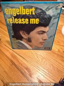 Engelbert-Humperdinck-Release-Me-1