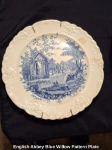 English-Abbey-Blue-Willow-Pattern-Plate