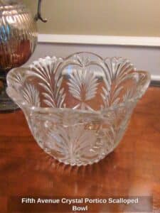 Fifth-Avenue-Crystal-Portico-Scalloped-Bowl