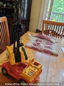 Fisher-Price-Husky-Helper-Boom-Crane-second-image