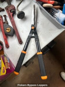 Fiskars-Bypass-Loppers