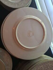Franciscan-Renaissance-Grey-Bone-China-Dinnerware-Set-fourth-image