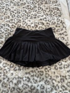 GOLDHINGE-Pleated-Tennis-Skirt