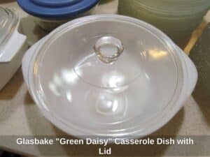 Glasbake-Green-Daisy-Casserole-Dish-with-Lid-second-image
