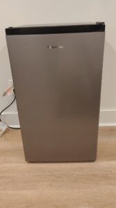 Hisense-Mini-Fridge