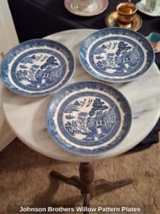 Johnson-Brothers-Willow-Pattern-Plates