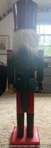 Large-Wooden-Nutcracker-Soldier-with-Sword-second-image