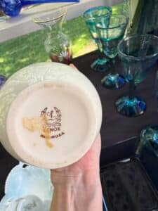 Lenox-Crystal-Vase-with-Gold-Rim