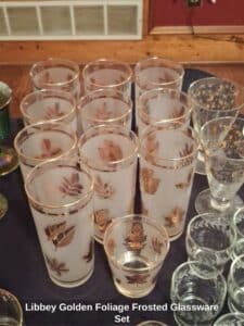 Libbey-Golden-Foliage-Frosted-Glassware-Set-second-image