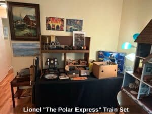 Lionel-The-Polar-Express-Train-Set-B-1