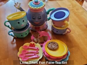 Little-Tikes-Fun-Face-Tea-Set