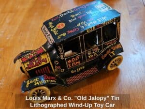 Louis-Marx-Co.-Old-Jalopy-Tin-Lithographed-Wind-Up-Toy-Car