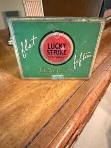 Lucky-Strike-Flat-Fifties-Cigarette-Tin-s-s