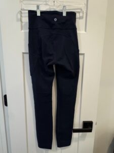 Lululemon-Align-High-Rise-Crop-Leggings-second-image