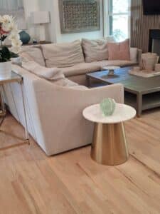 Marble-Top-Accent-Table-with-Gold-Base-1