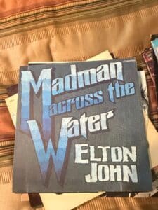 Neil-Young-Harvest-Vinyl-Record-fifth-image