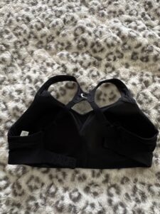 Nike-Alpha-High-Support-Sports-Bra-third-image