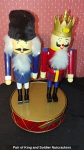 Pair-of-King-and-Soldier-Nutcrackers