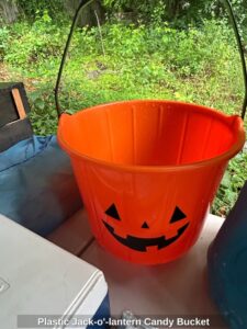 Plastic-Jack-o-lantern-Candy-Bucket