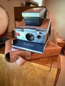Polaroid-SX-Land-Camera-Alpha