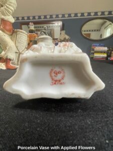 Porcelain-Vase-with-Applied-Flowers-second-image