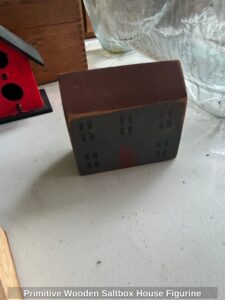 Primitive-Wooden-Saltbox-House-Figurine