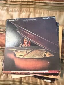 Roberta-Flack-Killing-Me-Softly-Vinyl-Record