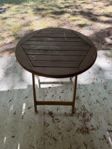 Round-Folding-Eucalyptus-Outdoor-Table