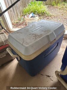 Rubbermaid-Quart-Victory-Cooler