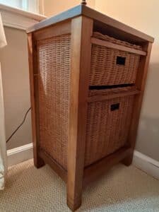 Safavieh-Halle-Wicker-Basket-Storage-Side-Table