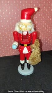 Santa-Claus-Nutcracker-with-Gift-Bag