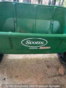 Scotts-AccuGreen-Broadcast-Spreader-second-image