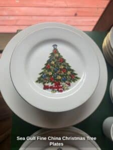 Sea-Gull-Fine-China-Christmas-Tree-Plates