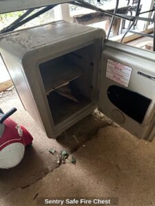 Sentry-Safe-Fire-Chest-second-image