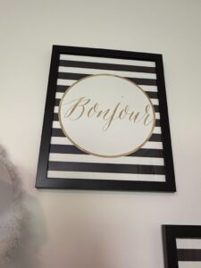 Set-of-Two-Framed-Bonjour-and-Love-Wall-Art-Prints