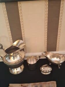 Silverplated-Gravy-Boat-Creamer-and-Lighter-Set